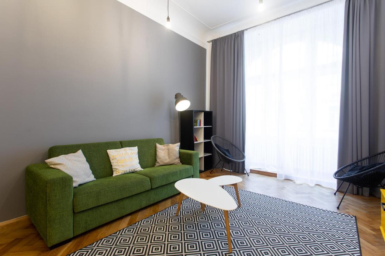 Spacious Apartments Near The River Praha Eksteriør bilde